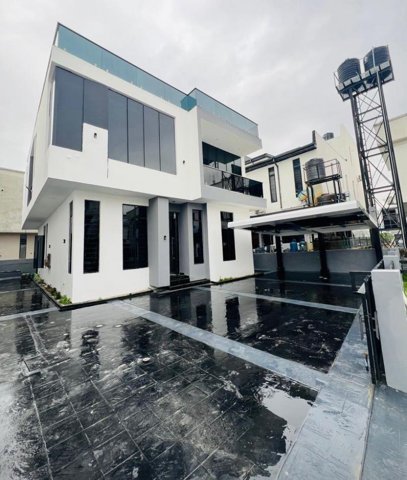 Obsidian Court Residence in Ikate Elegushi, Lagos